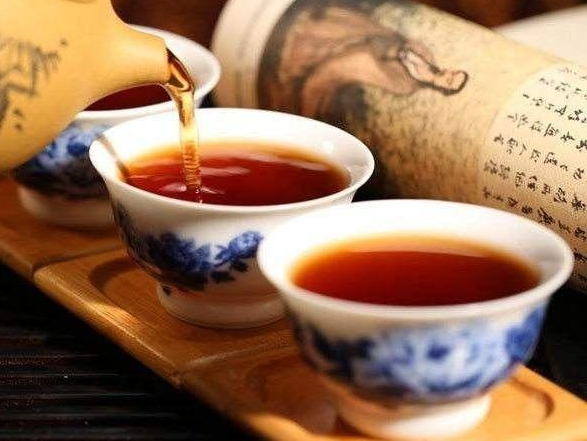 普洱熟茶的功效与作用：护胃防癌醒酒